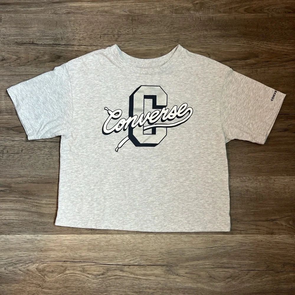 Converse Girl's Light Gray Short‎ Sleeve Tee with Logo Size Large